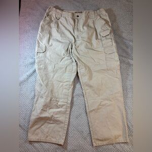 Men’s 5.11 Tactical Cargo Utility Workwear Original Khaki Pants Size 42x30
